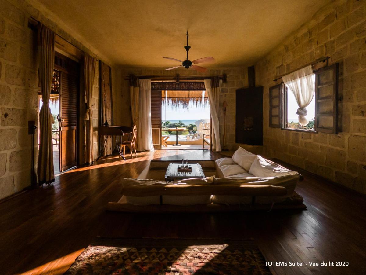 Bakuba Lodge - Le Petit Hotel Du Voyageur Ankilibe Exteriör bild