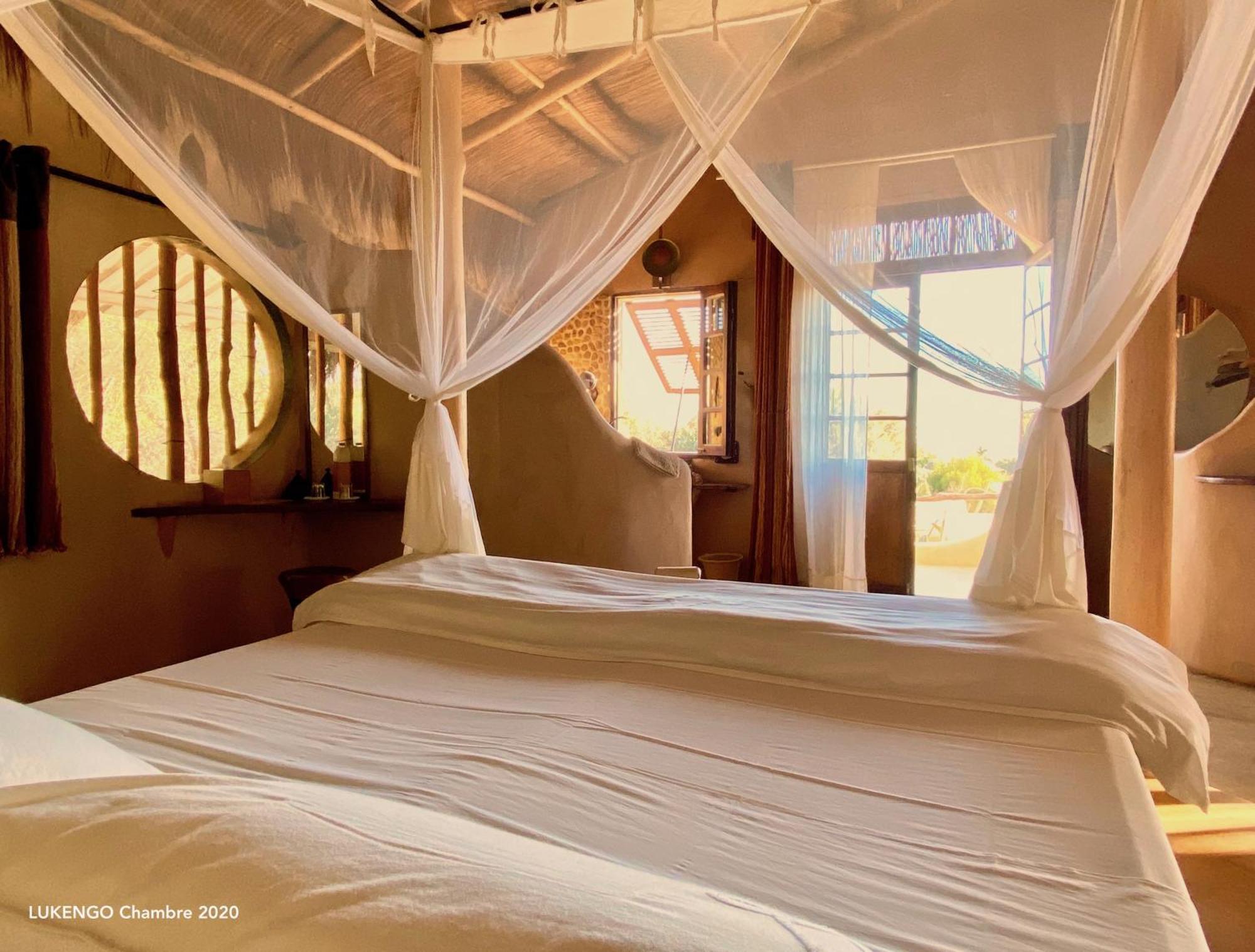 Bakuba Lodge - Le Petit Hotel Du Voyageur Ankilibe Rum bild