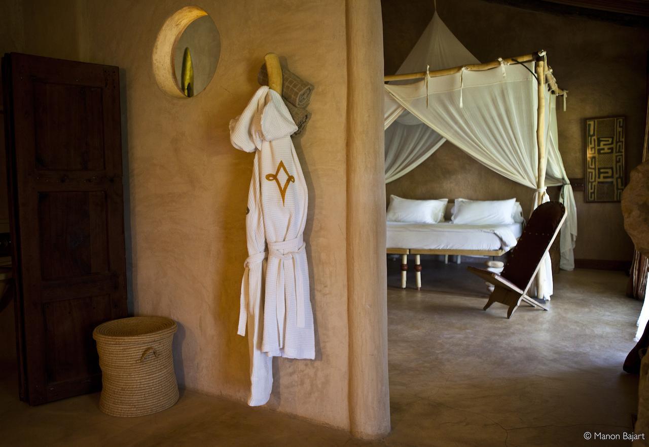 Bakuba Lodge - Le Petit Hotel Du Voyageur Ankilibe Rum bild